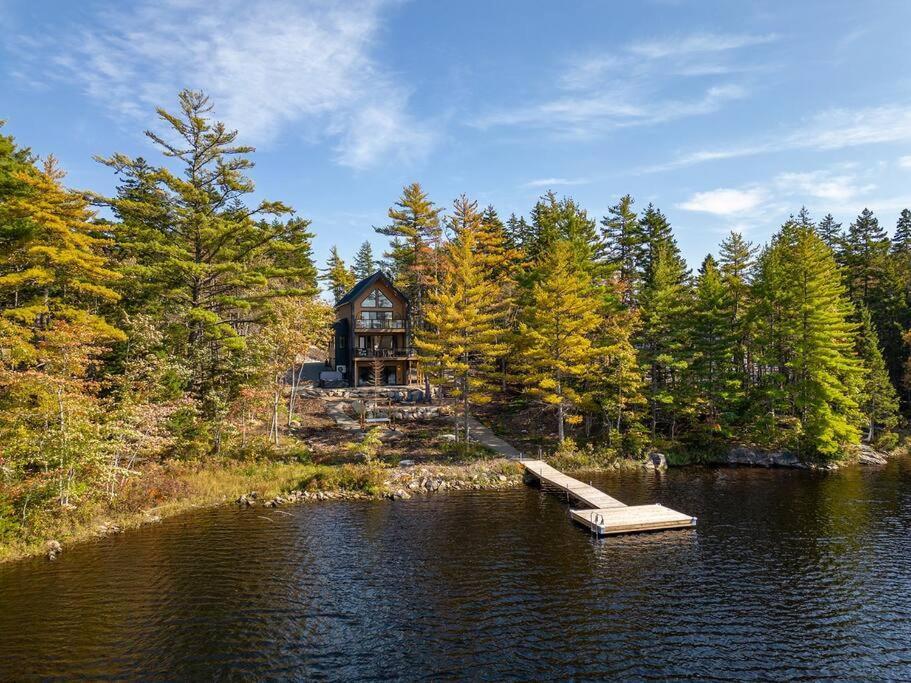 Numinous Cottage Long Lake Oasis Centre Rawdon Exterior photo